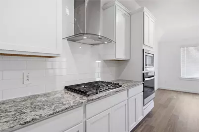 4216 Valley Glen Lane, League City, TX 77573 - Photo 8