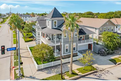 1701 Rosenberg Street, Galveston, TX 77550 - Photo 36