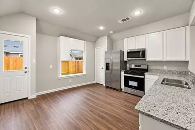 1392 Mount Blanc Path, Conroe, TX 77301 - Photo 10