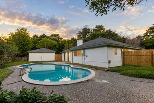 12211 Appleby Dr, Houston, TX 77031 - Photo 4