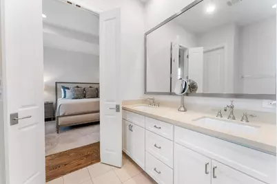 2126 Briarglen Drive, Houston, TX 77027 - Photo 18