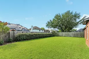 264 Lasso St, Angleton, TX 77515 - Photo 26