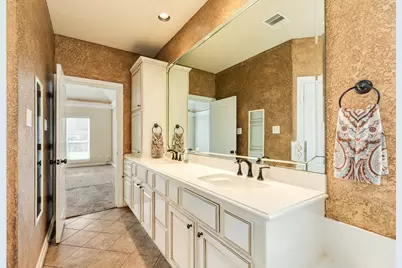 264 Lasso Street, Angleton, TX 77515 - Photo 16