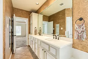 264 Lasso St, Angleton, TX 77515 - Photo 16