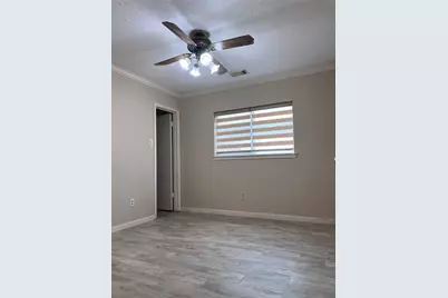 7819 Trabajo Drive, Houston, TX 77083 - Photo 18