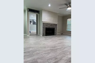 7819 Trabajo Drive, Houston, TX 77083 - Photo 14