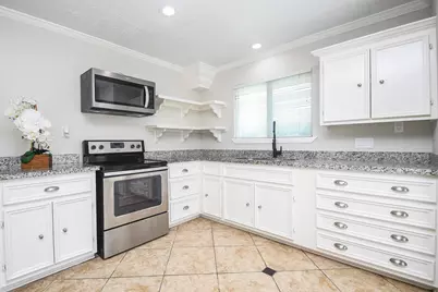 6906 Grant Drive, Richmond, TX 77469 - Photo 10