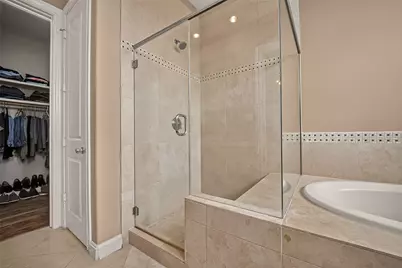 10929 Upland Park, Houston, TX 77043 - Photo 42