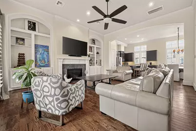 10929 Upland Park, Houston, TX 77043 - Photo 10