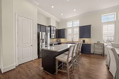 10929 Upland Park, Houston, TX 77043 - Photo 22