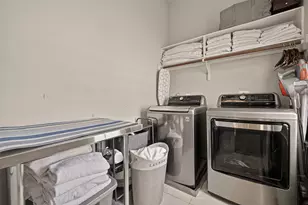 10929 Upland Park, Houston, TX 77043 - Photo 26