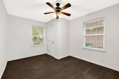 8810 Reamer Street, Houston, TX 77074 - Photo 16