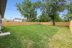 1026 Junell St, Houston, TX 77088 - Photo 22