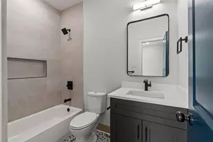 1026 Junell St, Houston, TX 77088 - Photo 14