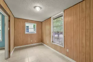 1916 Chapman St, Houston, TX 77009 - Photo 14