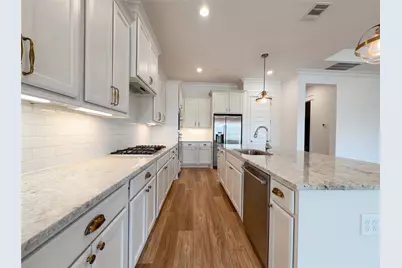 2333 Goldenglade Drive, Conroe, TX 77384 - Photo 10