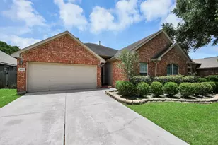 18027 Parkwille Ln, Cypress, TX 77433 - Photo 2