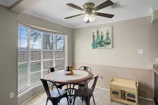 12007 Bloomington Ln, Meadows Place, TX 77477 - Photo 6