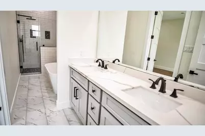 1508 Weiss Street, Houston, TX 77009 - Photo 10