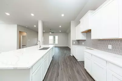 2035 Emerald Lake Trail, Dayton, TX 77535 - Photo 8