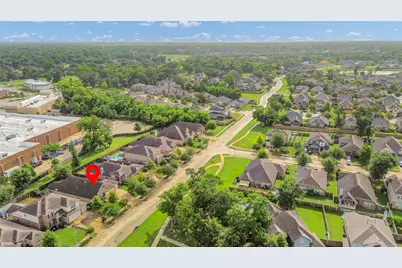 108 Woodridge Crossing, Clute, TX 77531 - Photo 20
