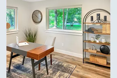 701 Cannan Drive, Angleton, TX 77515 - Photo 2