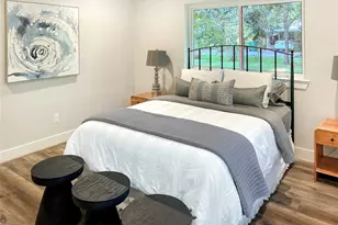 701 Cannan Dr, Angleton, TX 77515 - Photo 10