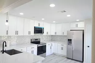 2228 Erickson St, La Marque, TX 77568 - Photo 12