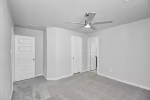 14702 Diamond Dove Ln, Houston, TX 77049 - Photo 30
