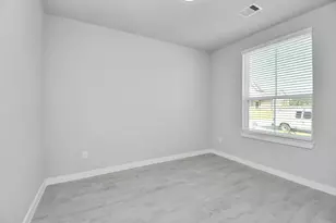 14702 Diamond Dove Ln, Houston, TX 77049 - Photo 4