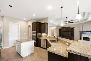 18840 Serene Water Dr, Montgomery, TX 77356 - Photo 8
