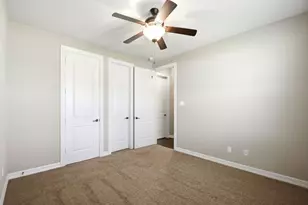 18840 Serene Water Dr, Montgomery, TX 77356 - Photo 24