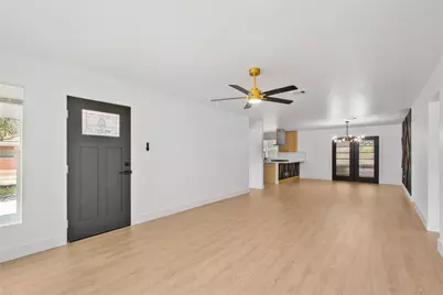 1405 W Crockett Street, La Marque, TX 77568 - Photo 6