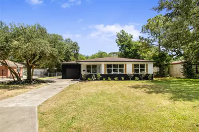1405 W Crockett Street, La Marque, TX 77568 - Photo 2