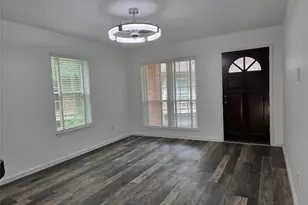 839 Wax Myrtle Ln, Houston, TX 77079 - Photo 4