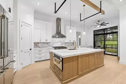 5 Buttonbush Court, The Woodlands, TX 77380 - Photo 10