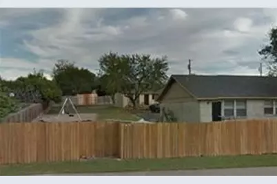 201 Meadow Lane, Pflugerville, TX 78660 - Photo 4