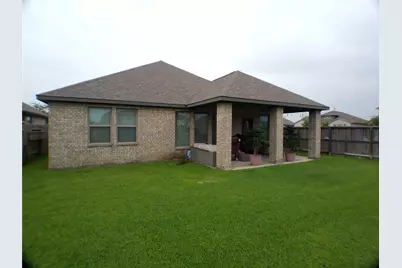 2710 Ocean Key Drive, La Marque, TX 77568 - Photo 2