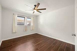 5827 S Braeswood Blvd, Houston, TX 77096 - Photo 14