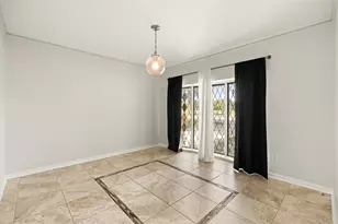 5827 S Braeswood Blvd, Houston, TX 77096 - Photo 6