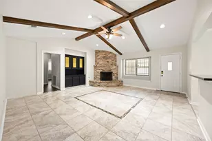 5827 S Braeswood Blvd, Houston, TX 77096 - Photo 4