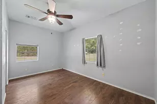 692 County Rd 3371, Cleveland, TX 77327 - Photo 46