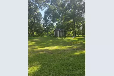 692 County Road 3371, Cleveland, TX 77327 - Photo 12