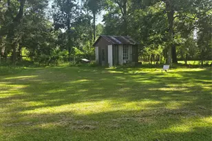 692 County Rd 3371, Cleveland, TX 77327 - Photo 12