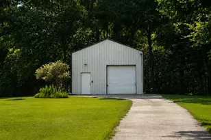 692 County Rd 3371, Cleveland, TX 77327 - Photo 4