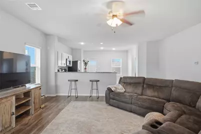1523 Barras Street, Alvin, TX 77511 - Photo 14