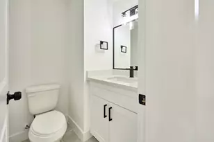 3452 Bremond St, Houston, TX 77004 - Photo 18