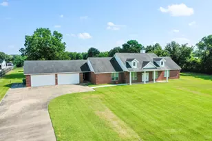 5415 Croix Rd, Manvel, TX 77578 - Photo 2