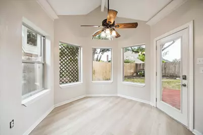 5315 Sunbright Court, Houston, TX 77041 - Photo 10