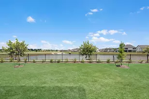 32430 Violet Dancer Ct, Fulshear, TX 77441 - Photo 22